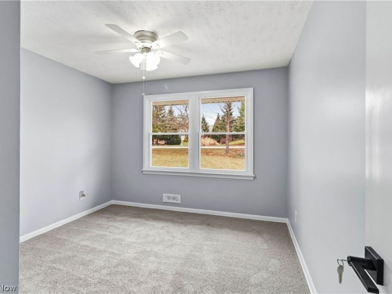 9486 York Road, North Royalton, OH 44133 Photo 28