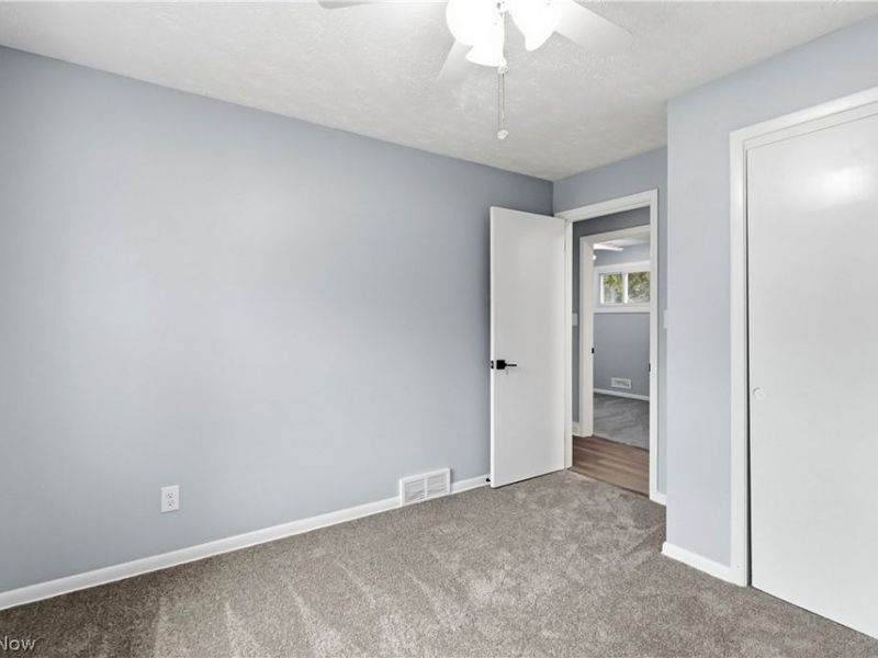 9486 York Road, North Royalton, OH 44133 Photo 29