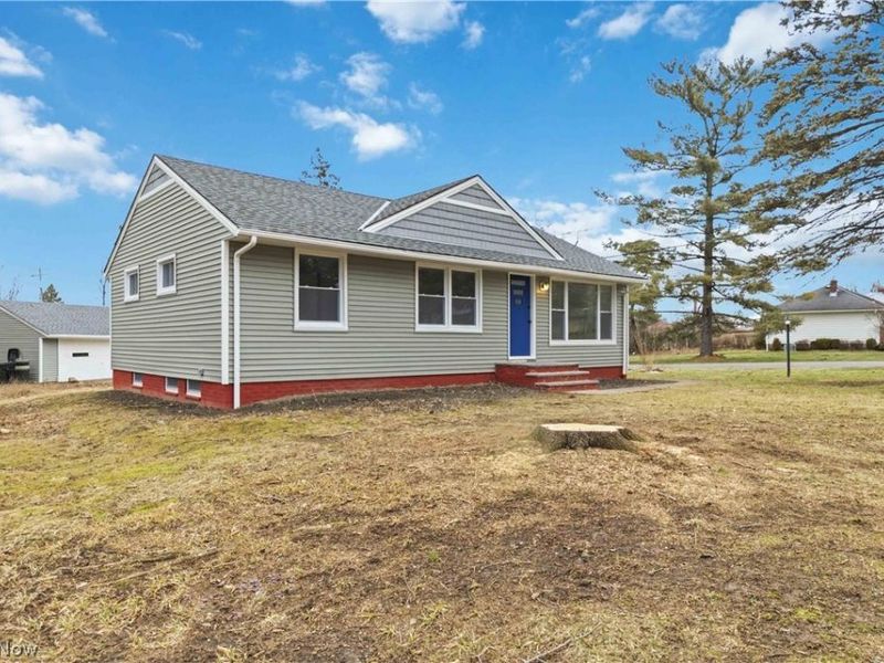 9486 York Road, North Royalton, OH 44133 Photo 3