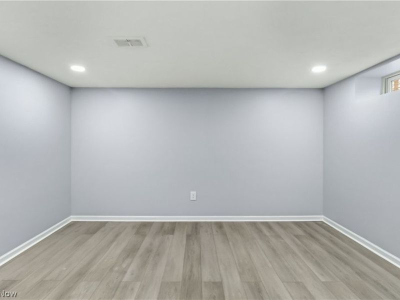 9486 York Road, North Royalton, OH 44133 Photo 42