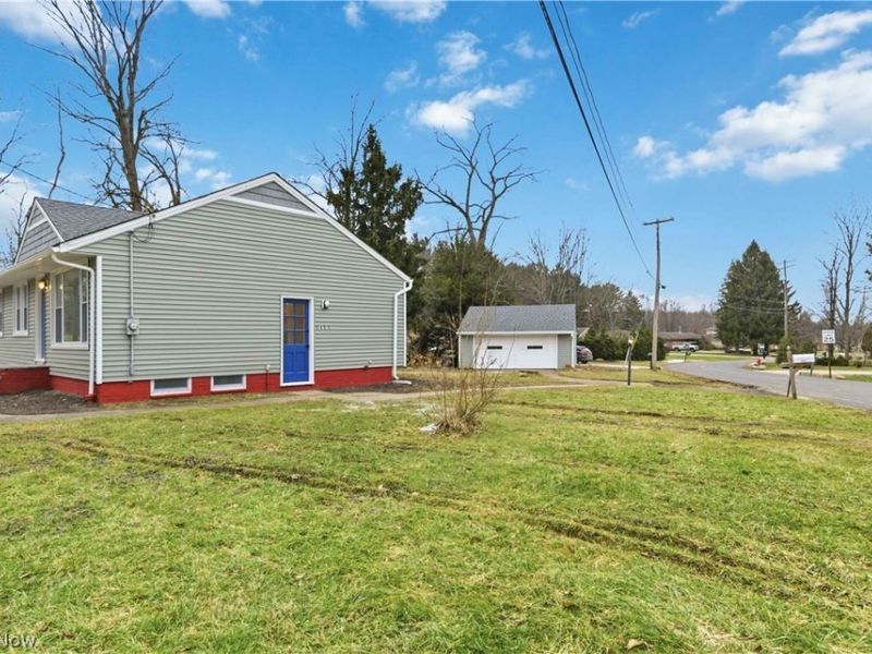 9486 York Road, North Royalton, OH 44133 Photo 5