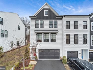 42240 GRAVES MOUNTAIN TERRACE, CHANTILLY, VA 20152