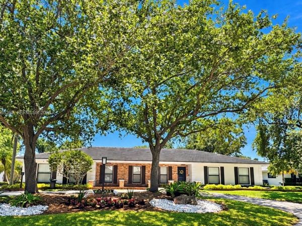 7440 SW 174th St, Palmetto Bay, FL 33157