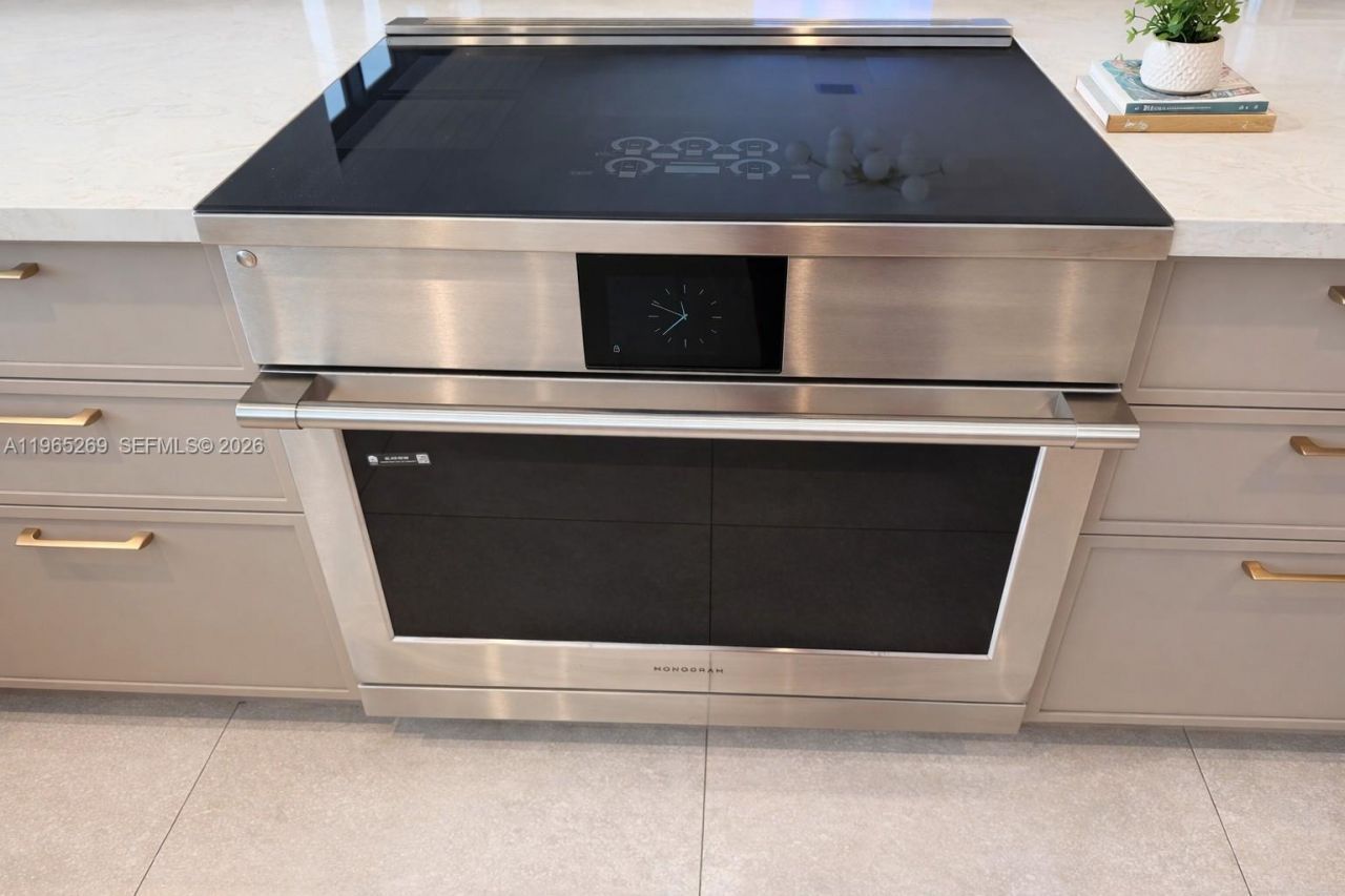 7440 SW 174th St, Palmetto Bay, FL 33157 Photo