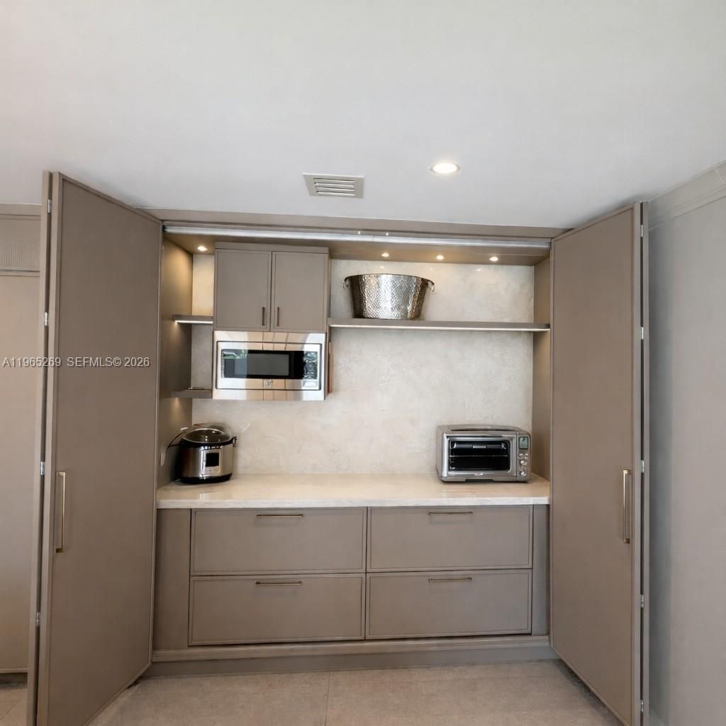 7440 SW 174th St, Palmetto Bay, FL 33157 Photo