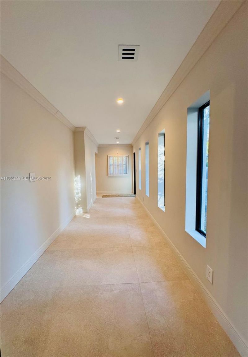 7440 SW 174th St, Palmetto Bay, FL 33157 Photo