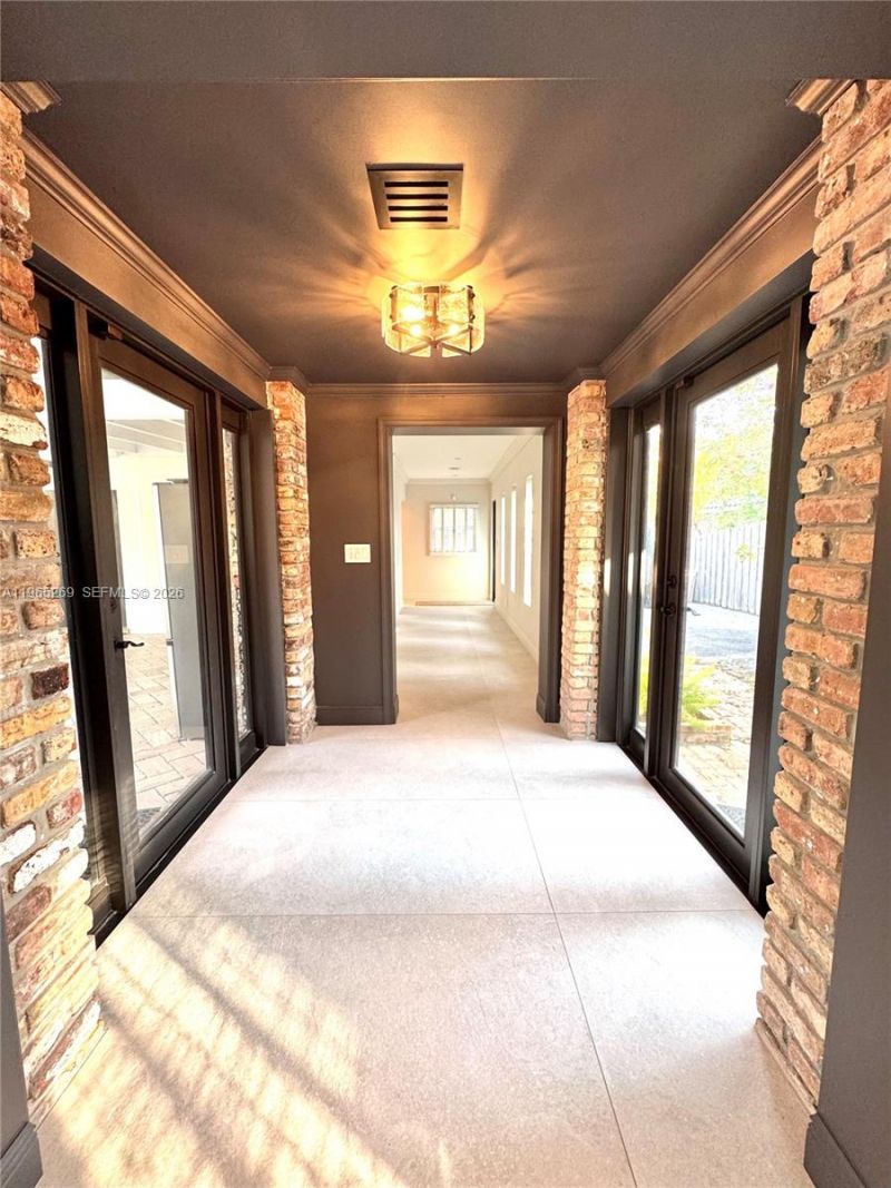 7440 SW 174th St, Palmetto Bay, FL 33157 Photo