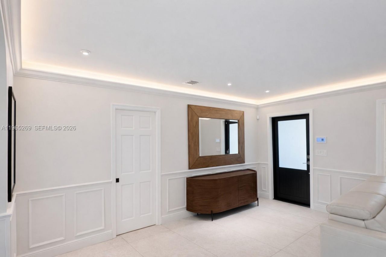 7440 SW 174th St, Palmetto Bay, FL 33157 Photo