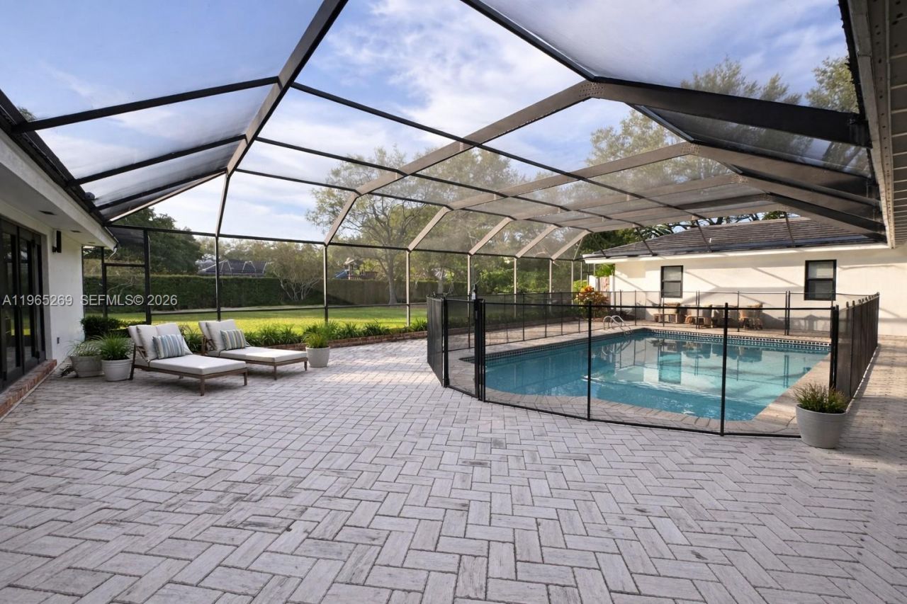 7440 SW 174th St, Palmetto Bay, FL 33157 Photo