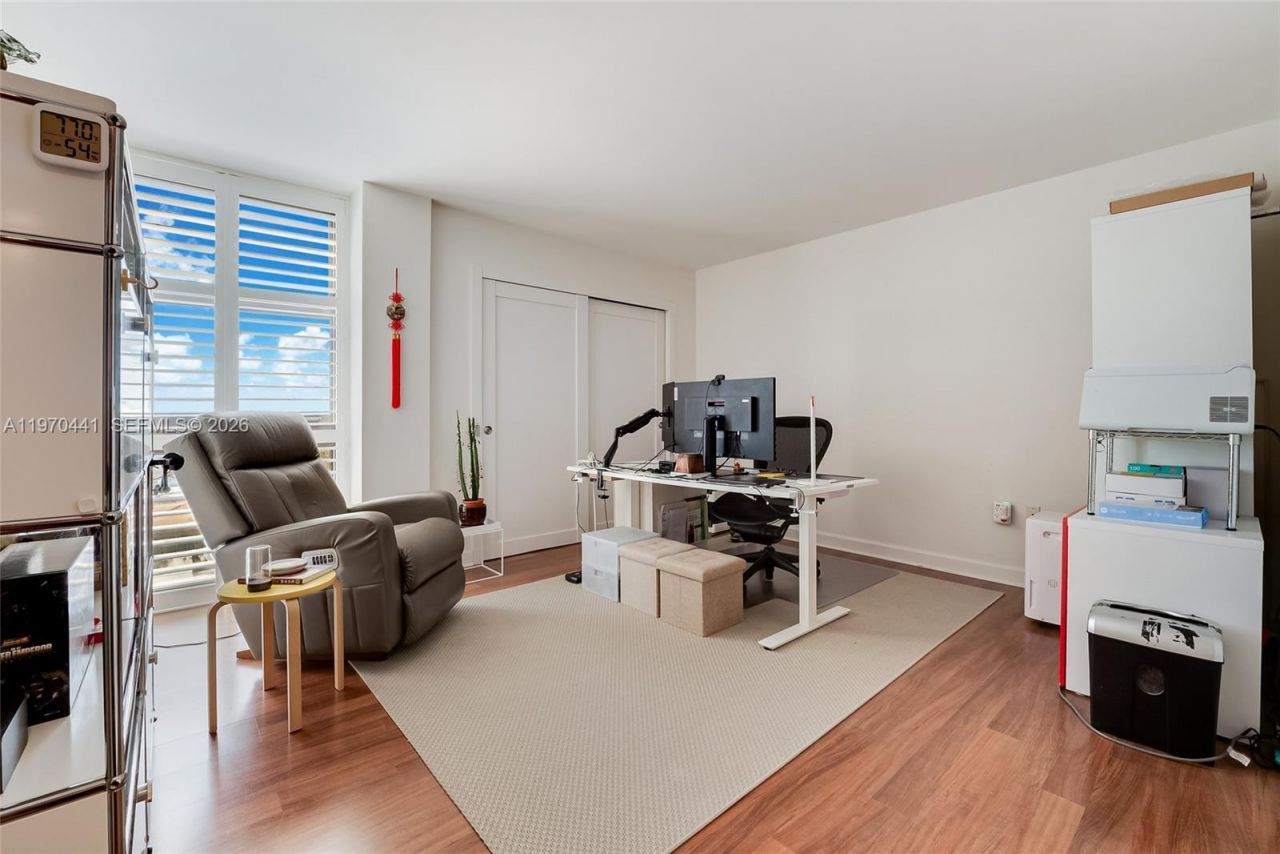 600 Biltmore Way, Unit 1018, Coral Gables, FL 33134 Photo