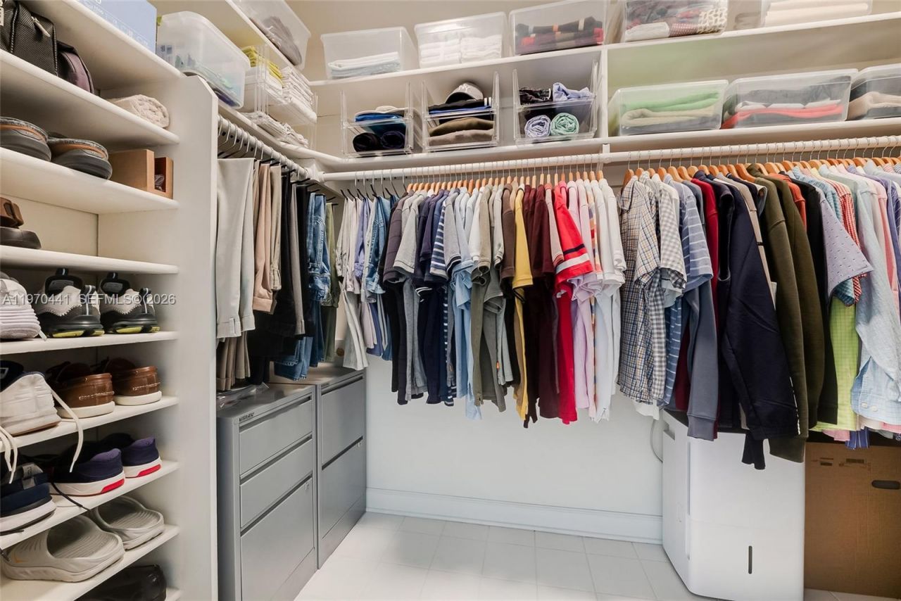 600 Biltmore Way, Unit 1018, Coral Gables, FL 33134 Photo