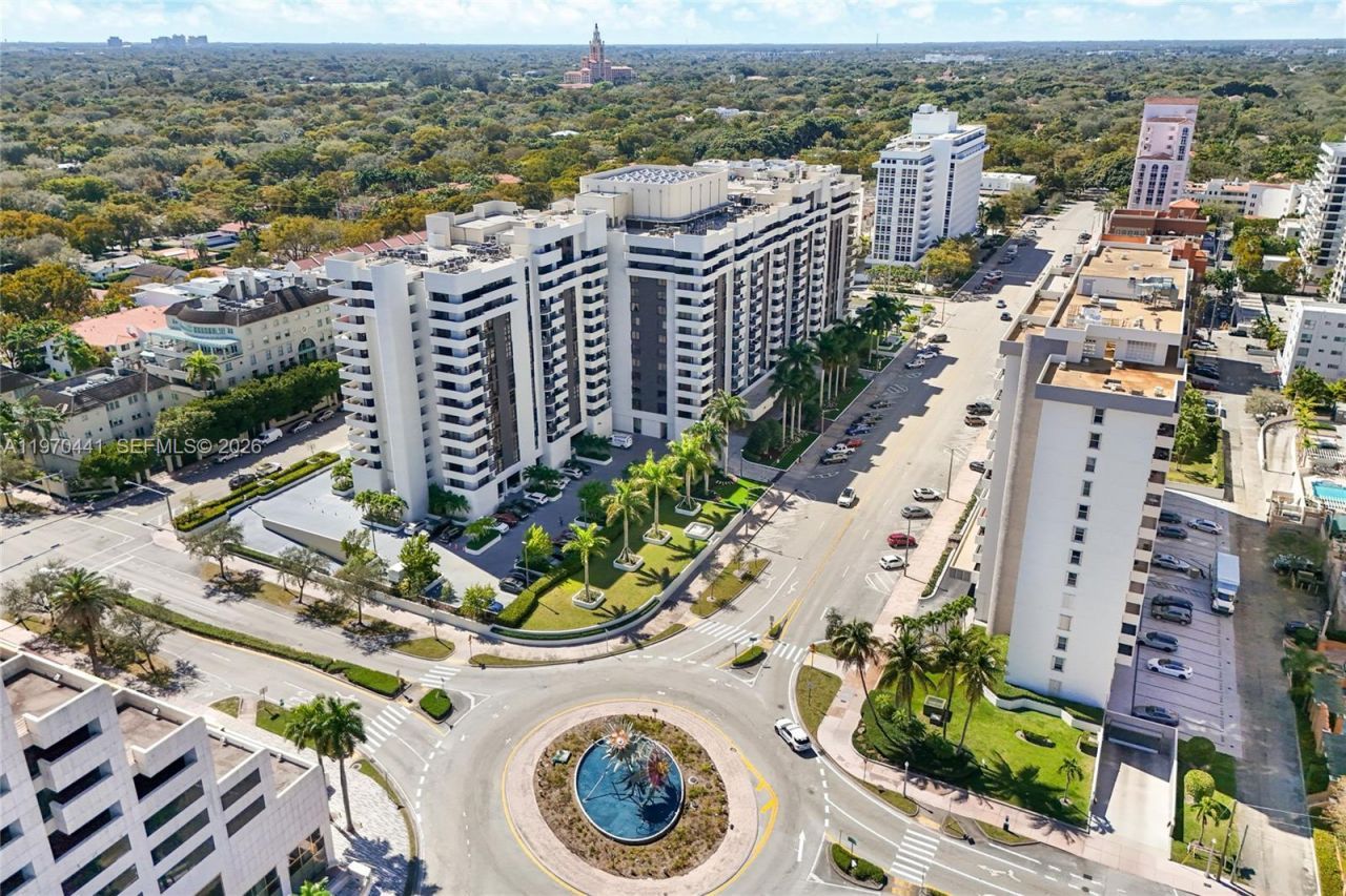 600 Biltmore Way, Unit 1018, Coral Gables, FL 33134 Photo