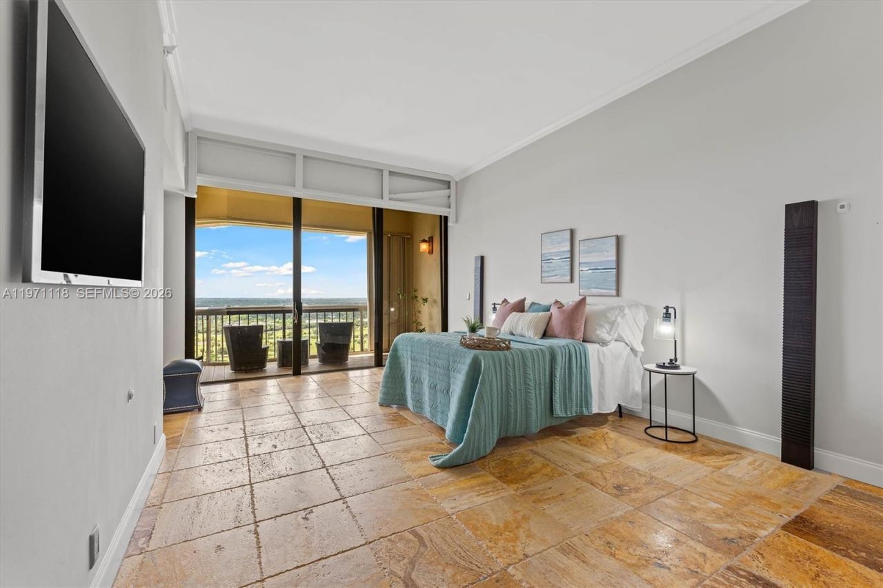 1900 Consulate Pl , Unit 2205, West Palm Beach, FL 33401 Photo