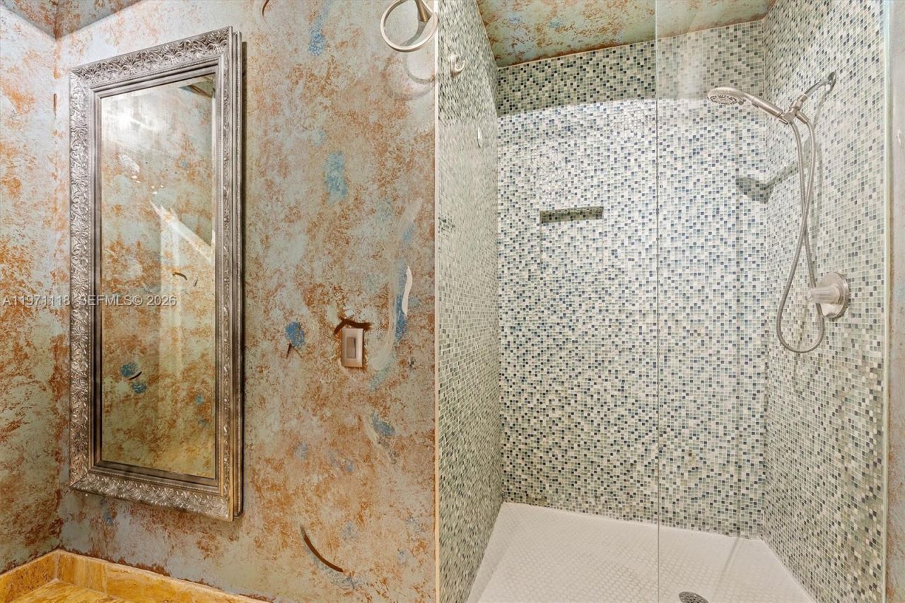 1900 Consulate Pl, Unit 2205, West Palm Beach, FL 33401 Photo