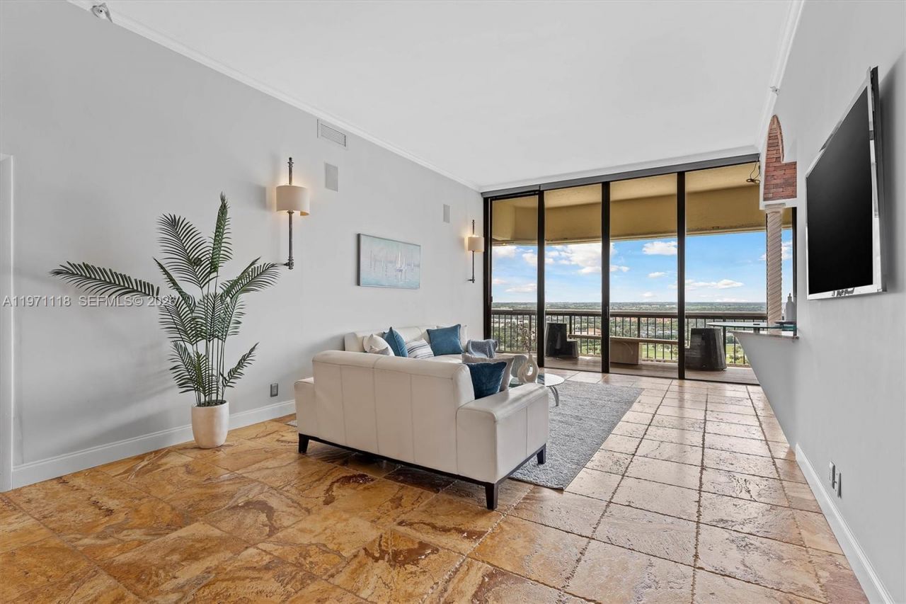 1900 Consulate Pl , Unit 2205, West Palm Beach, FL 33401 Photo