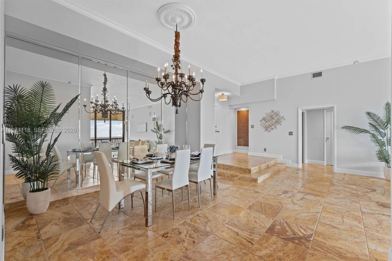 1900 Consulate Pl , Unit 2205, West Palm Beach, FL 33401 Photo