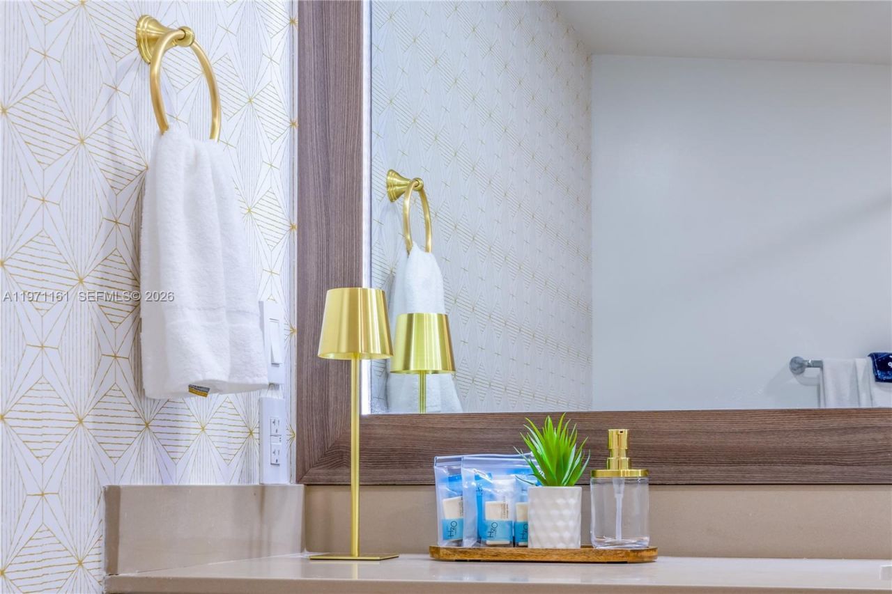 4111 S Ocean Dr, Unit 3706, Hollywood, FL 33019 Photo