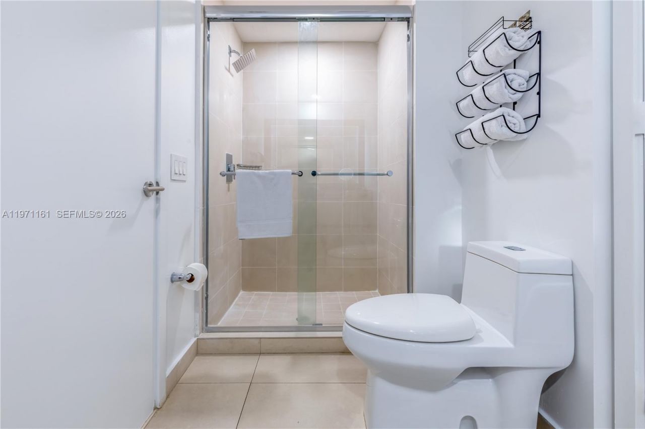 4111 S Ocean Dr, Unit 3706, Hollywood, FL 33019 Photo