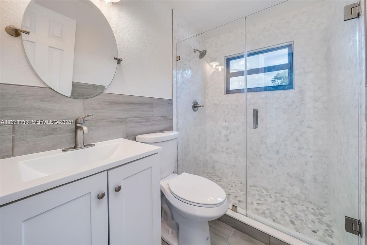 2447 Fletcher St , Hollywood, FL 33020 Photo