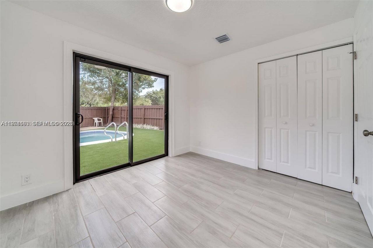 2447 Fletcher St , Hollywood, FL 33020 Photo