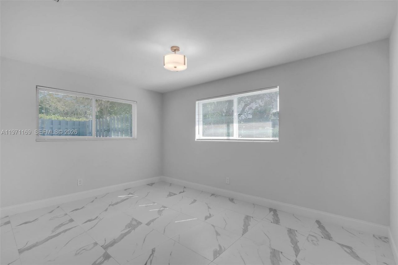 465 NW 11th St , Boca Raton, FL 33432 Photo