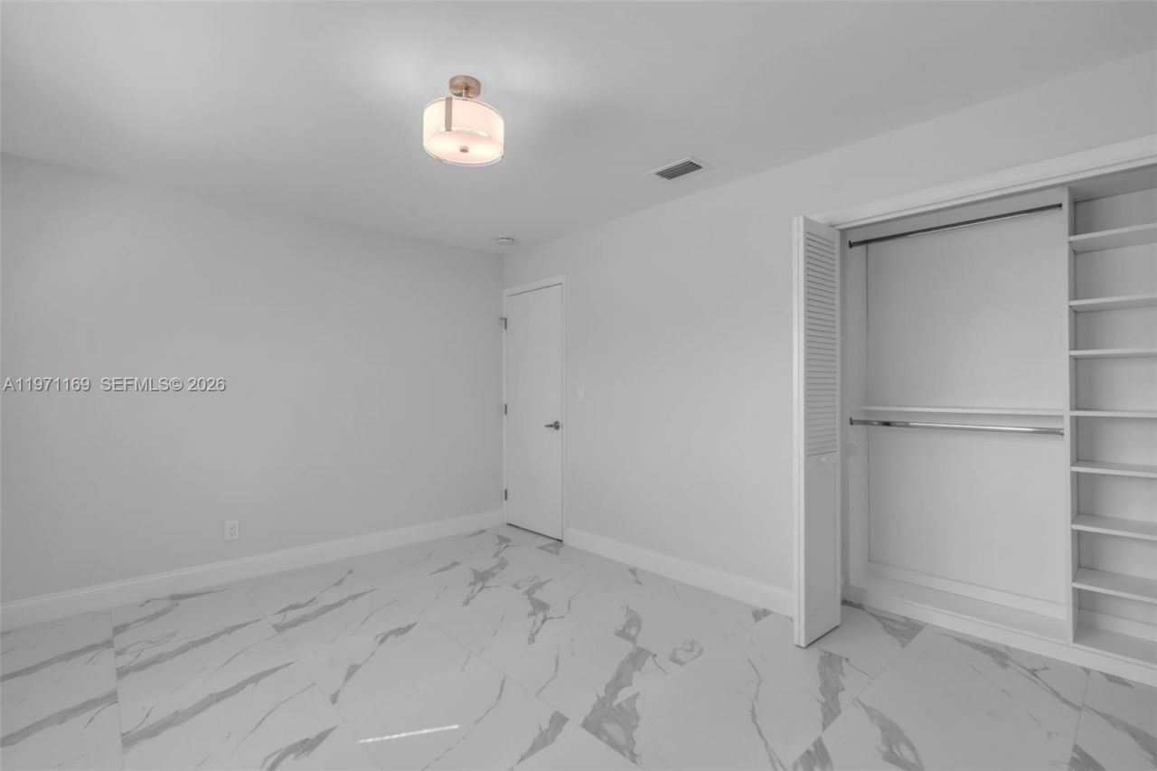 465 NW 11th St , Boca Raton, FL 33432 Photo