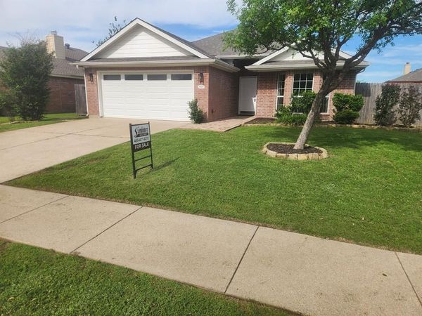 3007 Lake Side Drive, Sanger, TX 76266