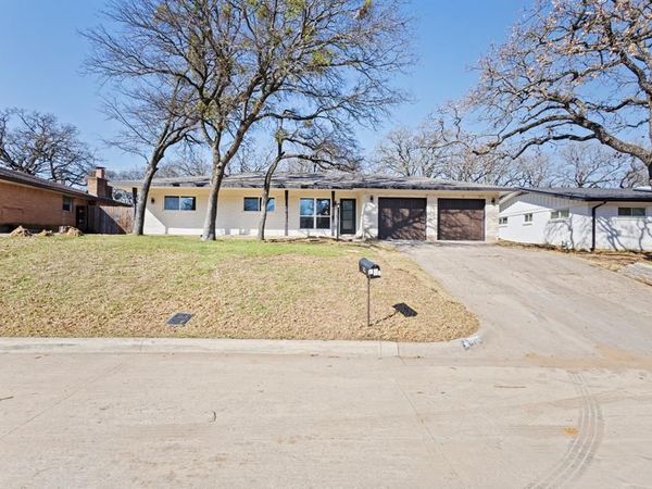 1117 Wade Drive, Bedford, TX 76022