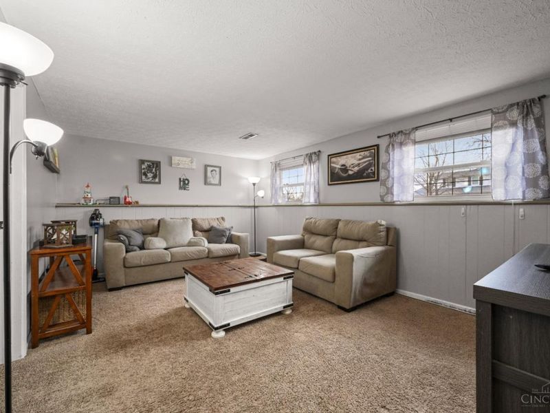 130 Country View Drive, Harrison, OH 45030 Photo 14