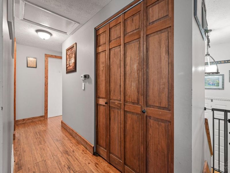 130 Country View Drive, Harrison, OH 45030 Photo 8