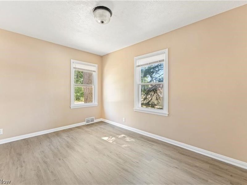 1255 Dover Avenue, Akron, OH 44320 Photo 15