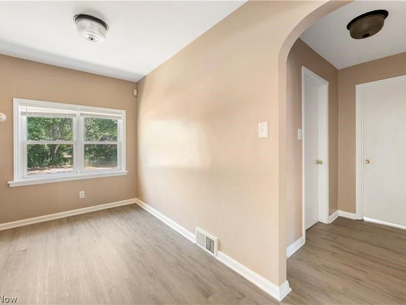 1255 Dover Avenue, Akron, OH 44320 Photo 20