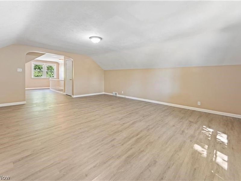 1255 Dover Avenue, Akron, OH 44320 Photo 21