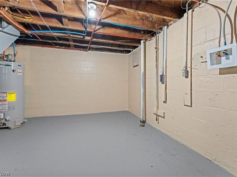 1255 Dover Avenue, Akron, OH 44320 Photo 26