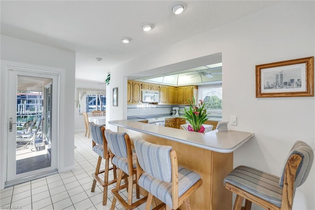 1160 Martinique Ct, Marco Island, FL 34145 Photo