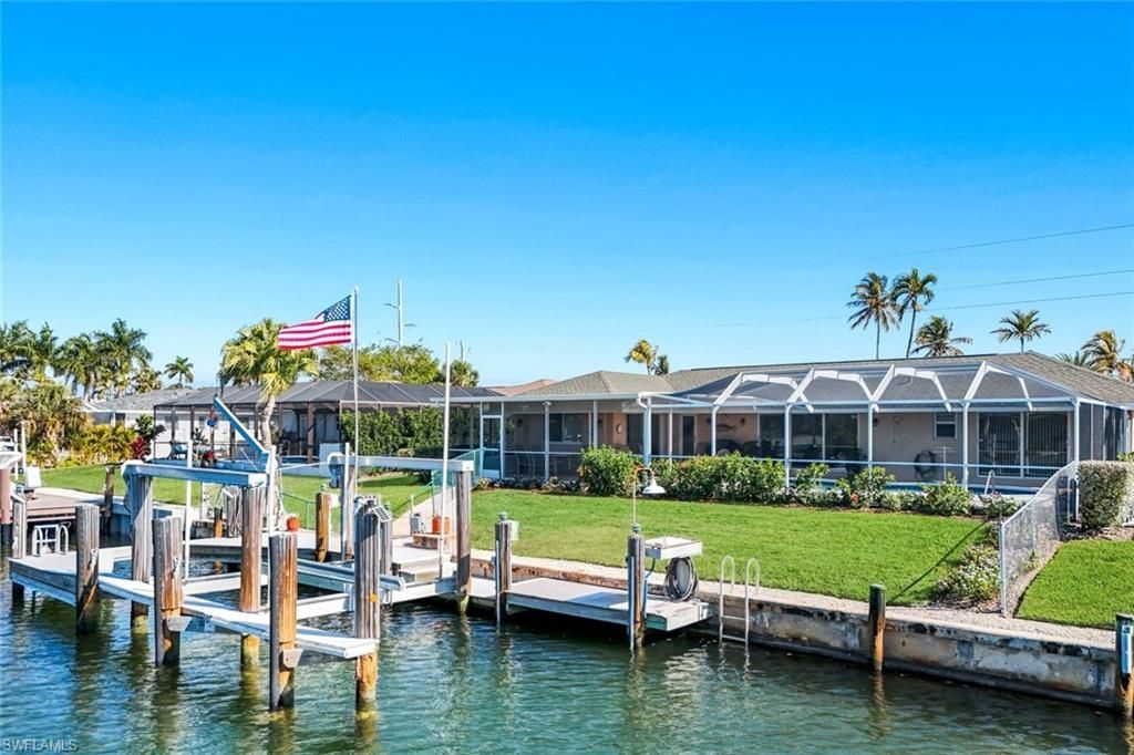 1160 Martinique Ct, Marco Island, FL 34145 Photo