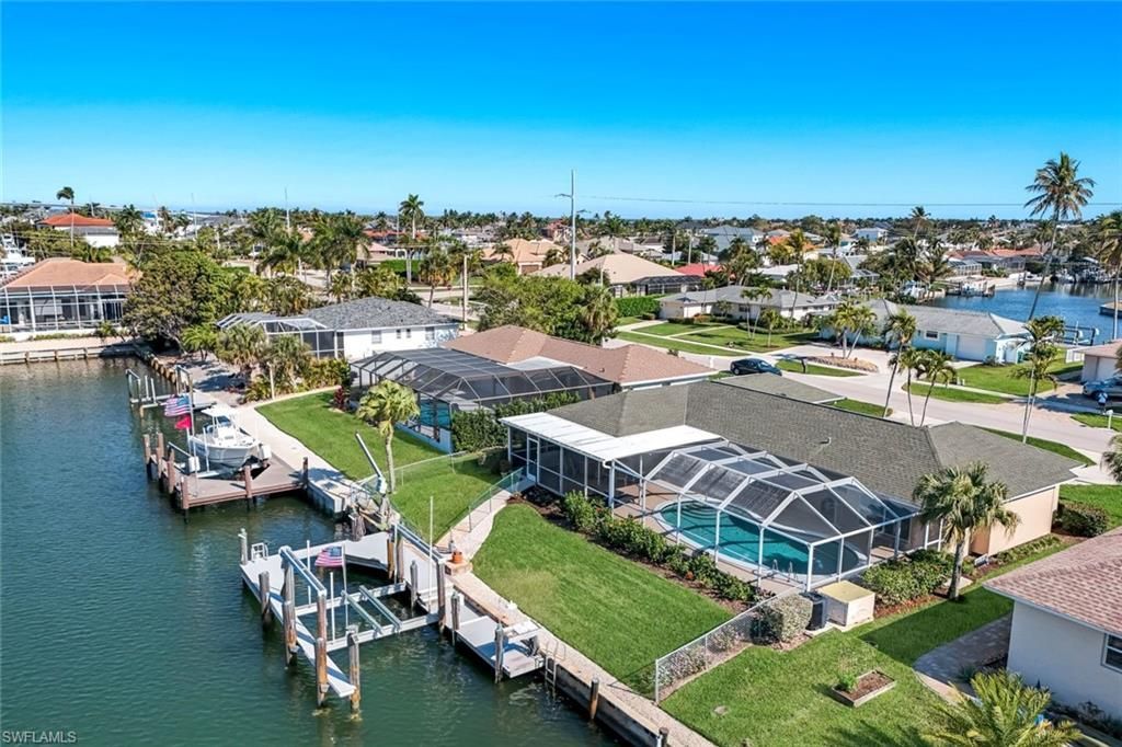 1160 Martinique Ct, Marco Island, FL 34145 Photo