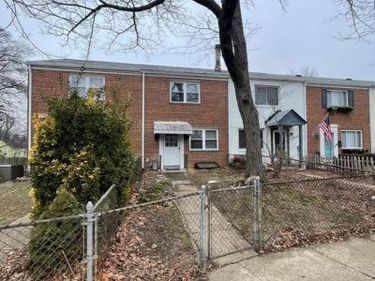 122 E ROSEMONT AVENUE , ALEXANDRIA, VA 22301