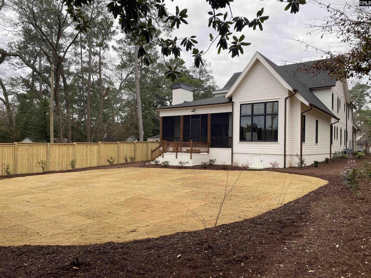 1322 Idalia Drive  Photo 5