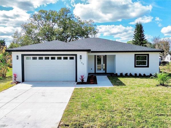 769 MEMORIAL DRIVE , SEBRING, FL 33870