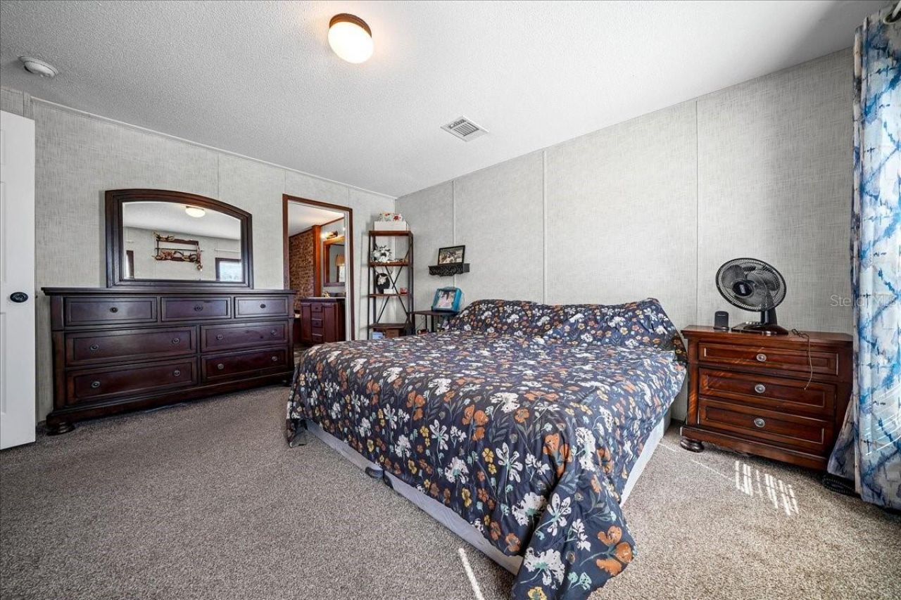 6270 SE 147th Court, Morriston, FL 32668 Photo