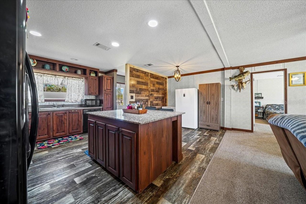 6270 SE 147th Court, Morriston, FL 32668 Photo