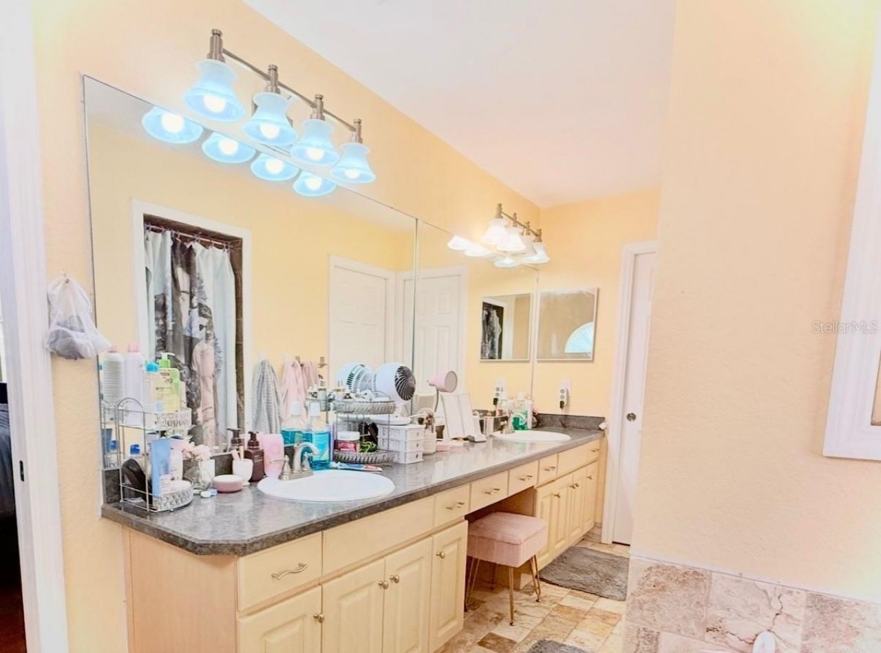 1628 Curry Street, Brandon, FL 33510 Photo