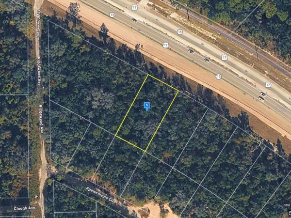 5600 N US HWY 17 , DE LEON SPRINGS, FL 32130