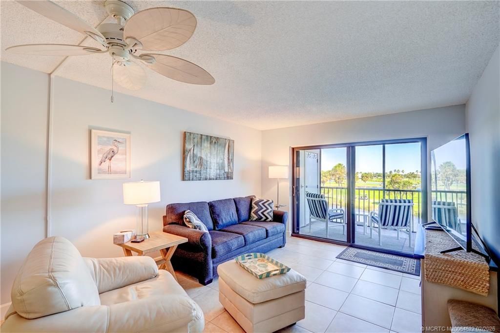 40 NE Plantation Road, Unit 309, Stuart, FL 34996 Photo