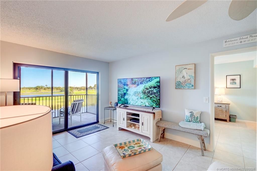 40 NE Plantation Road, Unit 309, Stuart, FL 34996 Photo