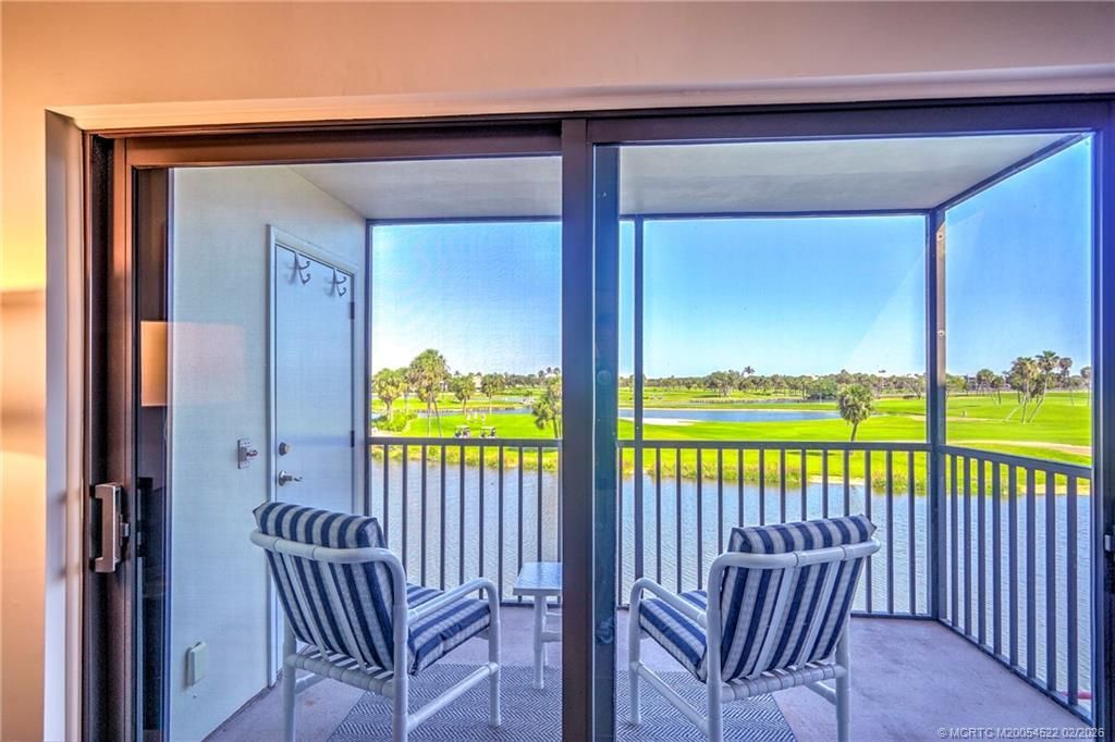 40 NE Plantation Road, Unit 309, Stuart, FL 34996 Photo