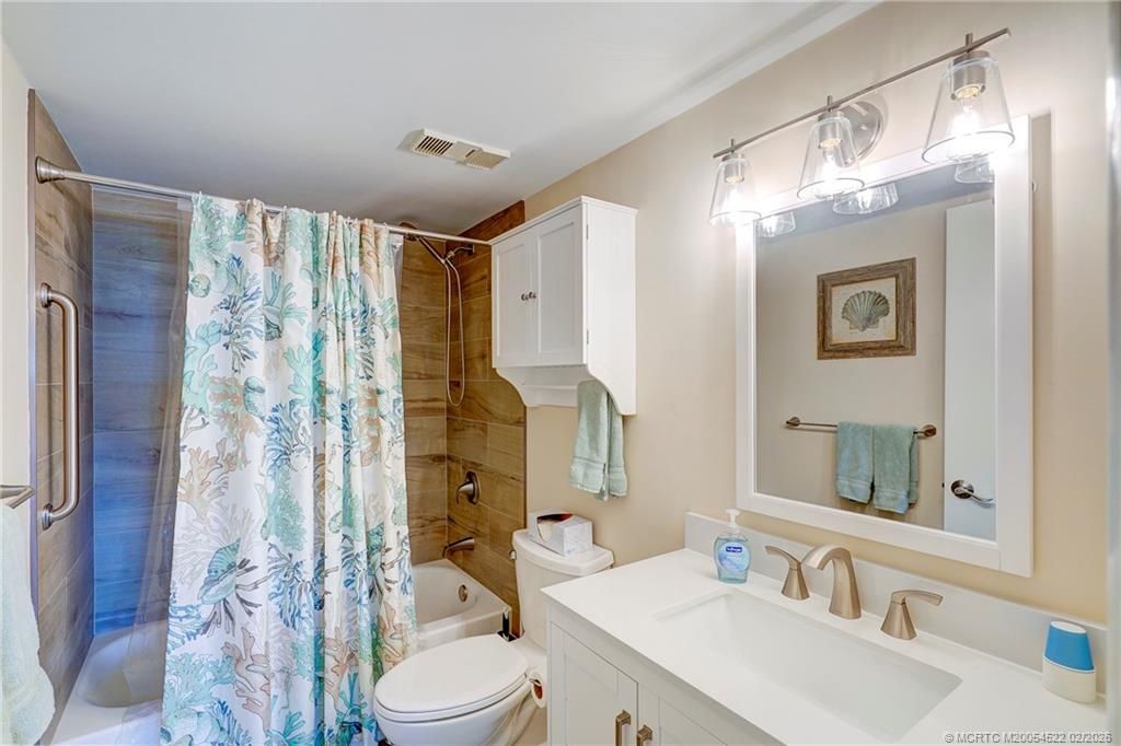 40 NE Plantation Road, Unit 309, Stuart, FL 34996 Photo