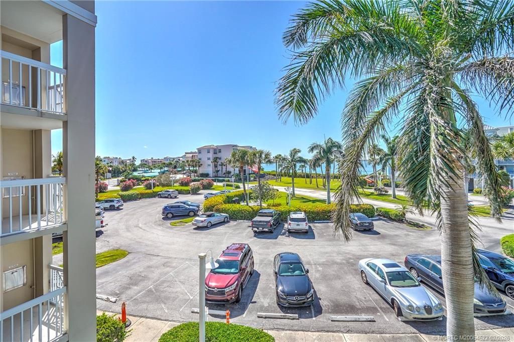 40 NE Plantation Road, Unit 309, Stuart, FL 34996 Photo