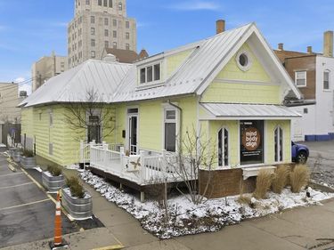 20 N Mulberry St, Mansfield, OH 44902